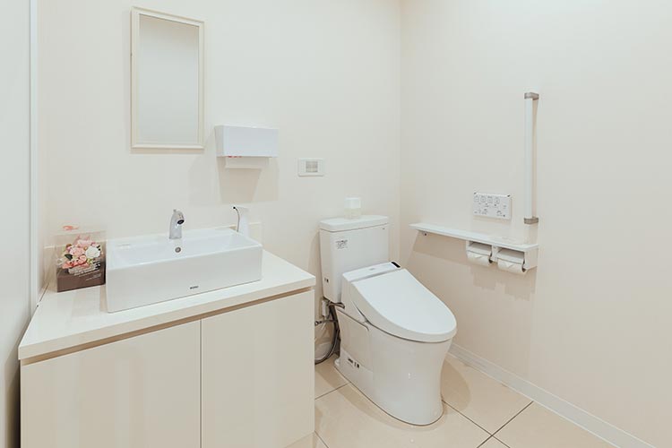 車いす用お手洗い